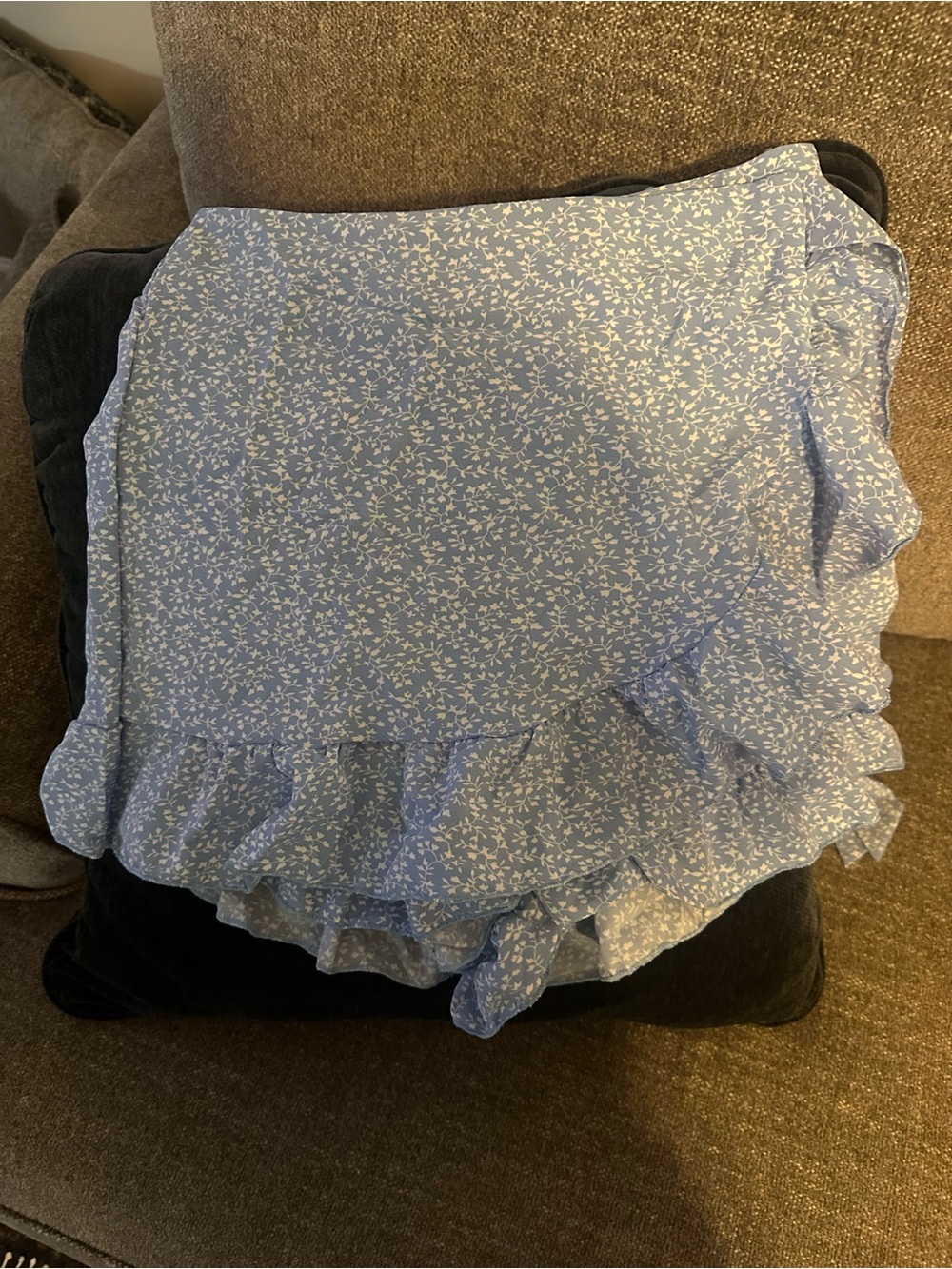 SHEIN Light Blue Floral Ruffle Mini Skort